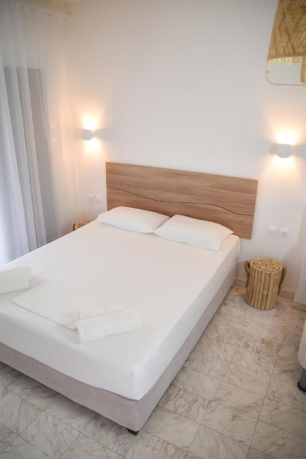 Haus Risos Next Generation Apartment Toroni Exterior photo